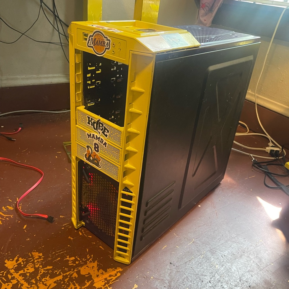 Kobe Bryant custom build pc